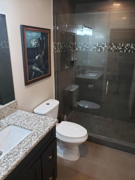 Luxury Villa Oasis: Private Pool, Waterfall Slide & Multi-Sport Paradise Las Vegas Exterior photo